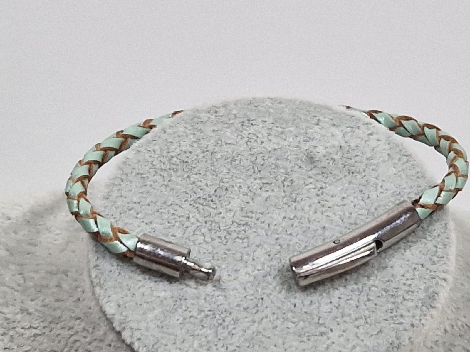 Handgemachtes Armband aus Rindsleder in 3mm Stärke