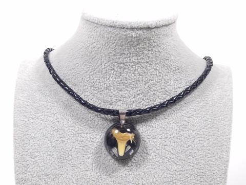 Leder- oder Kautschukkette mit rundem Anhänger Haifischzahn Miniatur 2